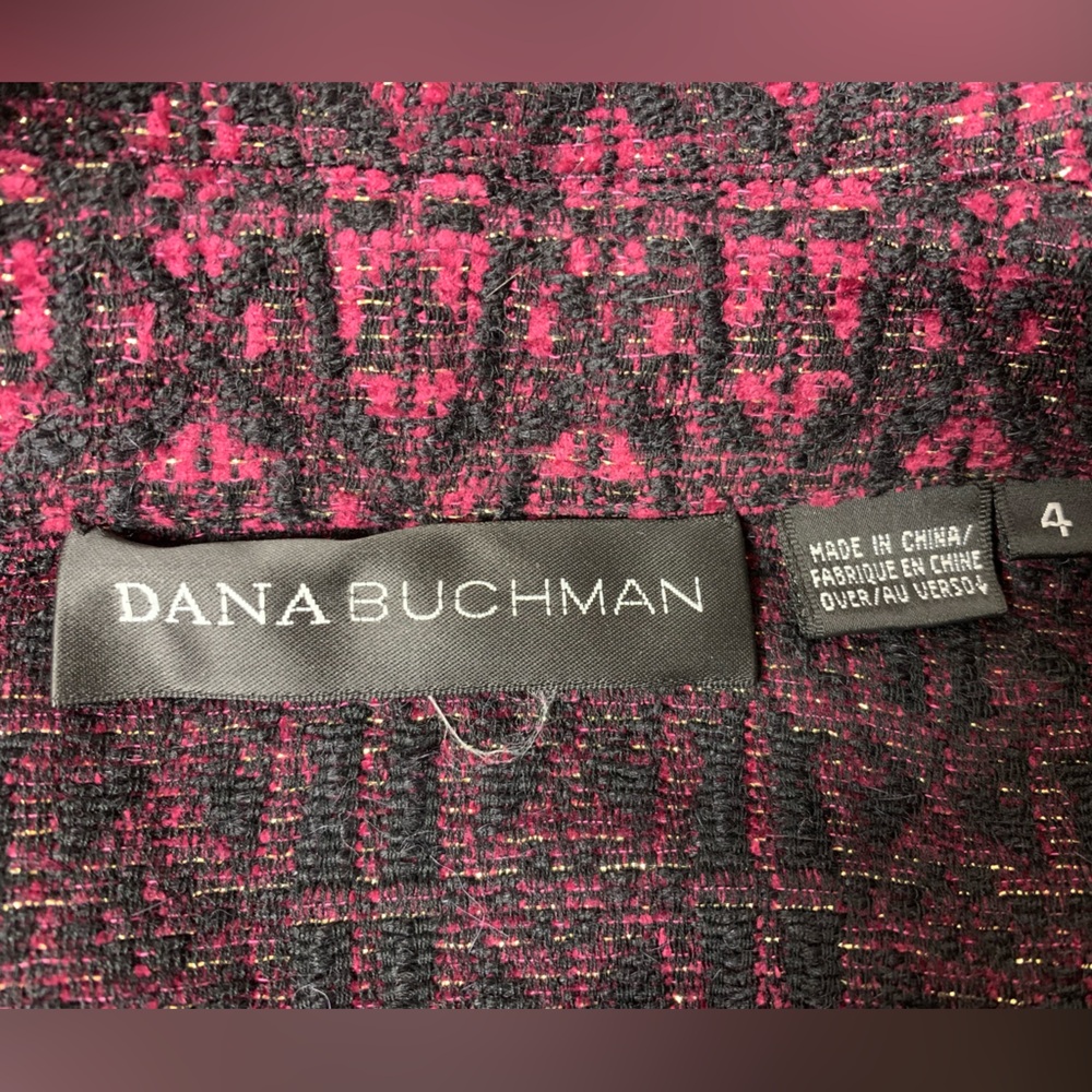 Dana Buchman Women’sSize 4Jacket/Blazer Missing 2 Bottons.Good Cond… - Picture 6 of 14